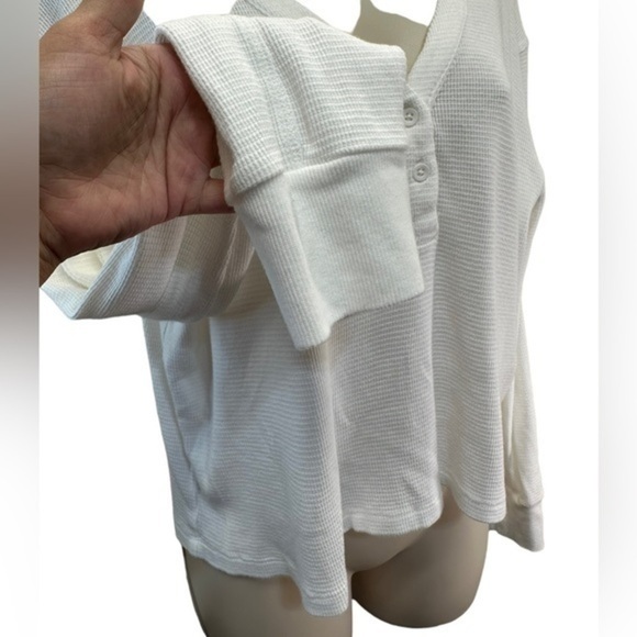 Monrow Baby Thermal Henley T-Shirt - Picture 10 of 11